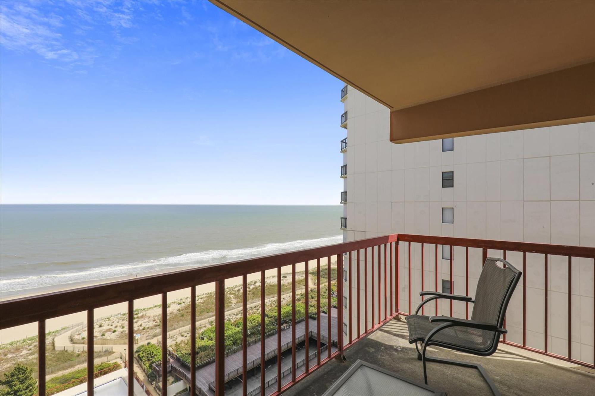 Rainbow Condos Ocean City Room photo