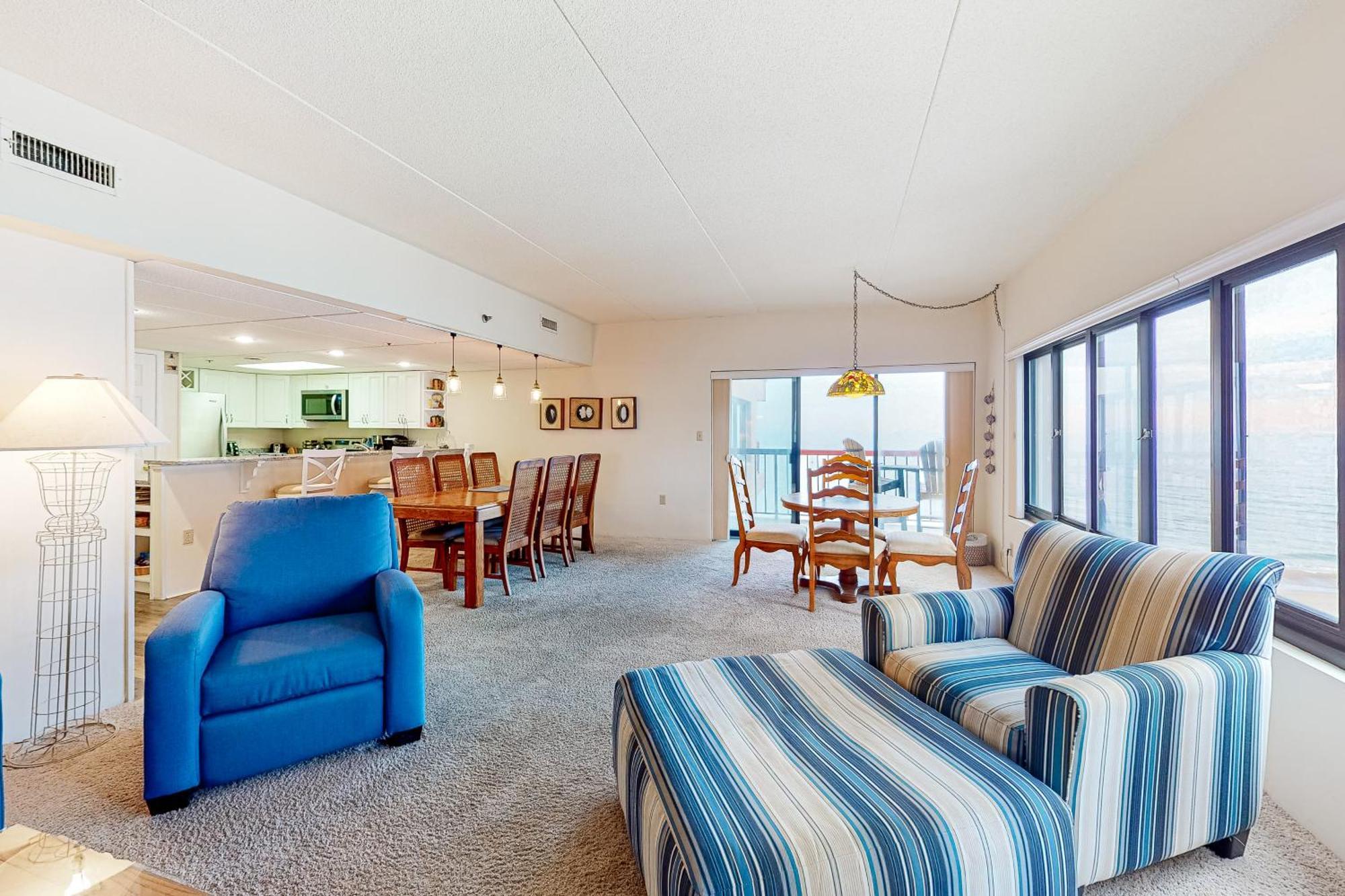 Rainbow Condos Ocean City Room photo